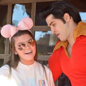 Meet your Posher, Meghan